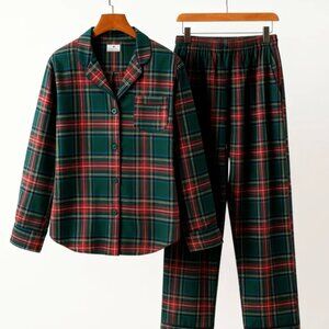 Kids Christmas Plaid Button-Front Pajamas Set - NWT!